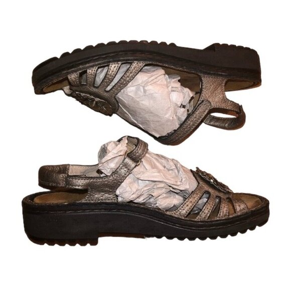 NAOT Sandals Women's Size US6/6.5 Metallic Silver Strappy Floral Open Toe Shoes - Picture 11 of 11